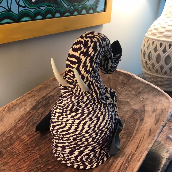 Very unique boho Anthropologie style Elephant trunk - Picture 6 of 7